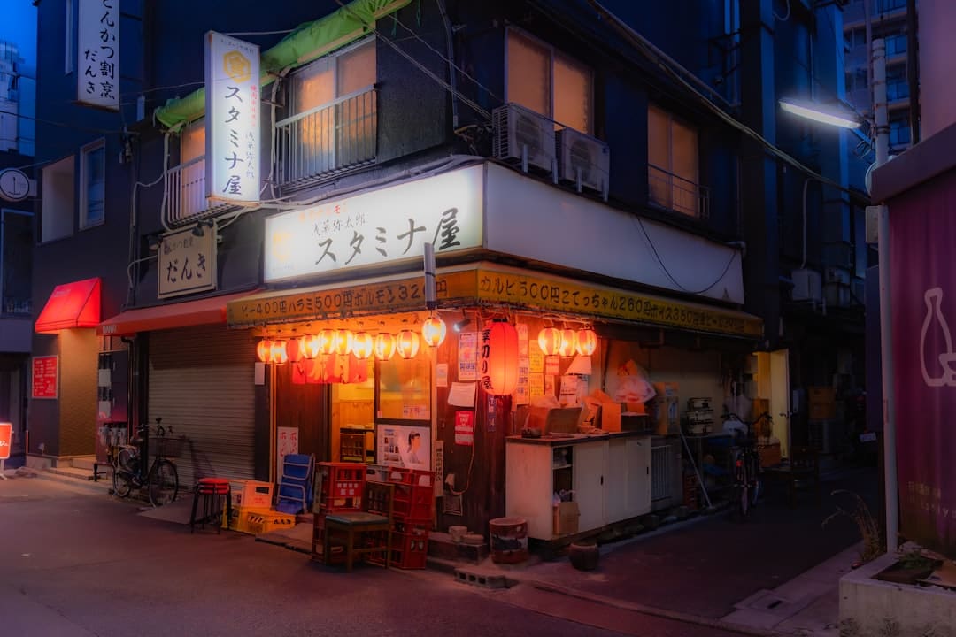 艺人张芷溪发文炮轰银河酷娱 责备违约行为